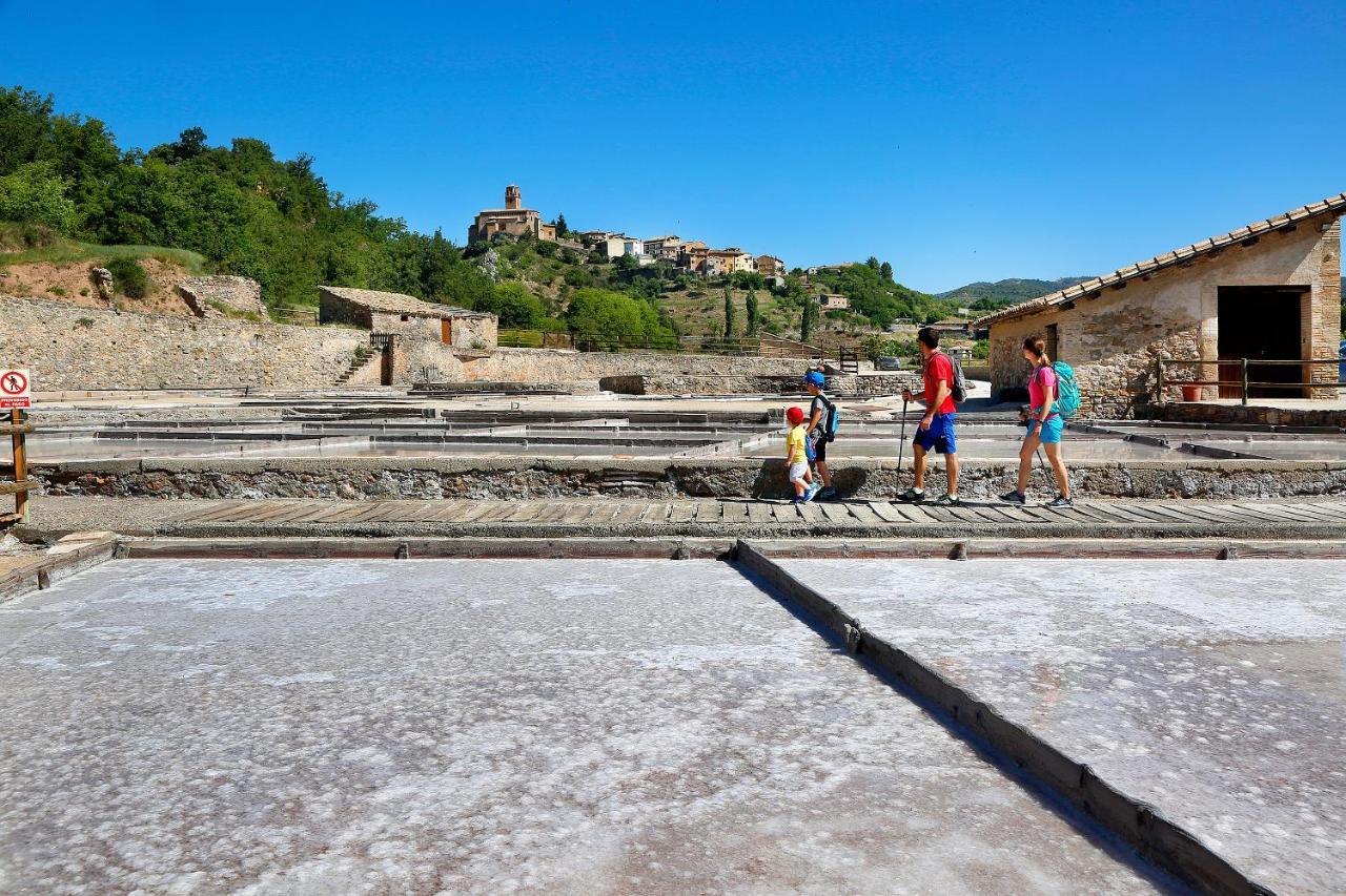 Albergue Sierra De Arbe Naval エクステリア 写真